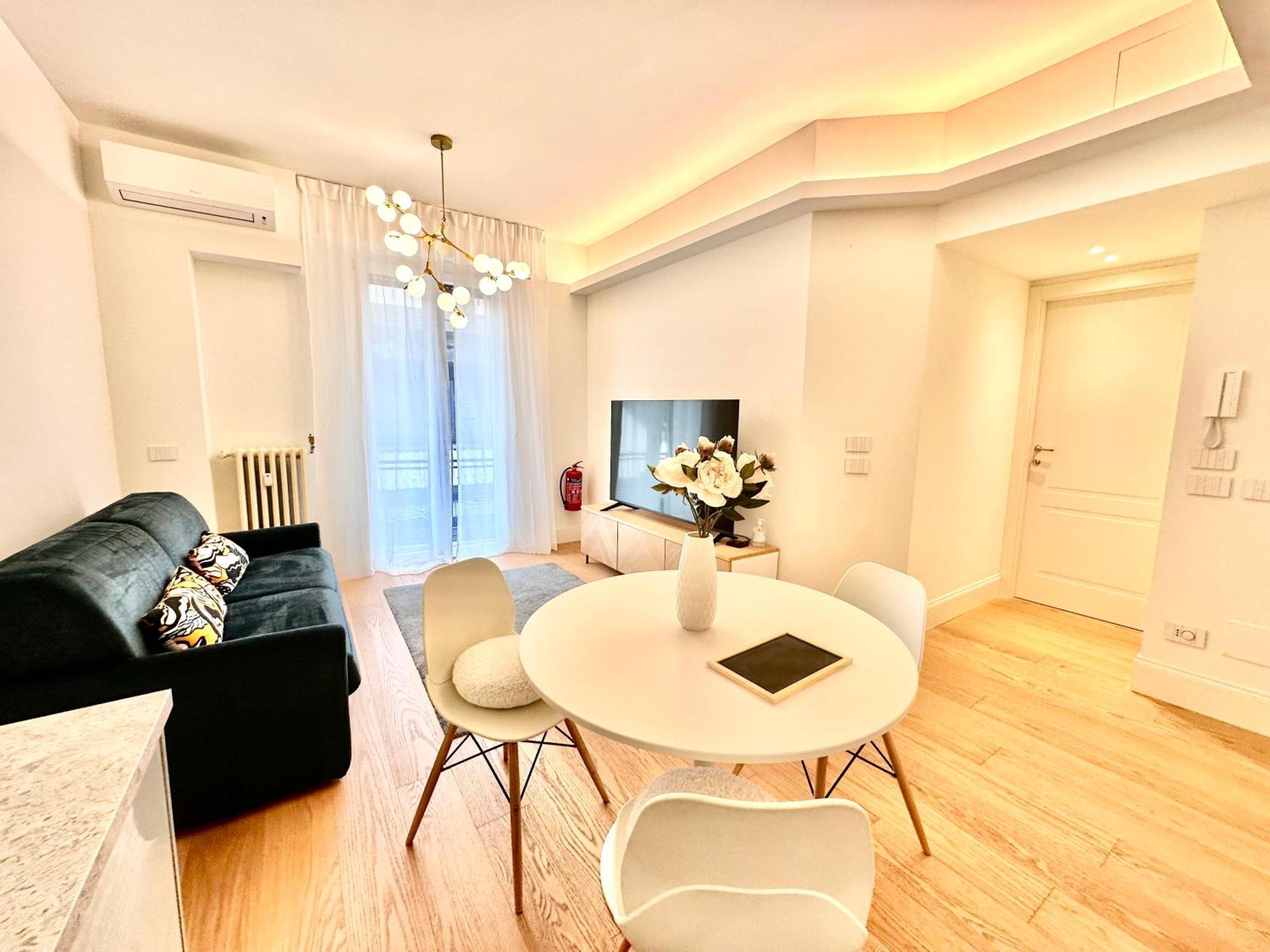 Casa Angelo In Porta Venezia, Duomo Apartment Milan Exterior photo